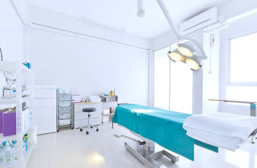 Comment choisir son centre de chirurgie dermatologique ? | Paris