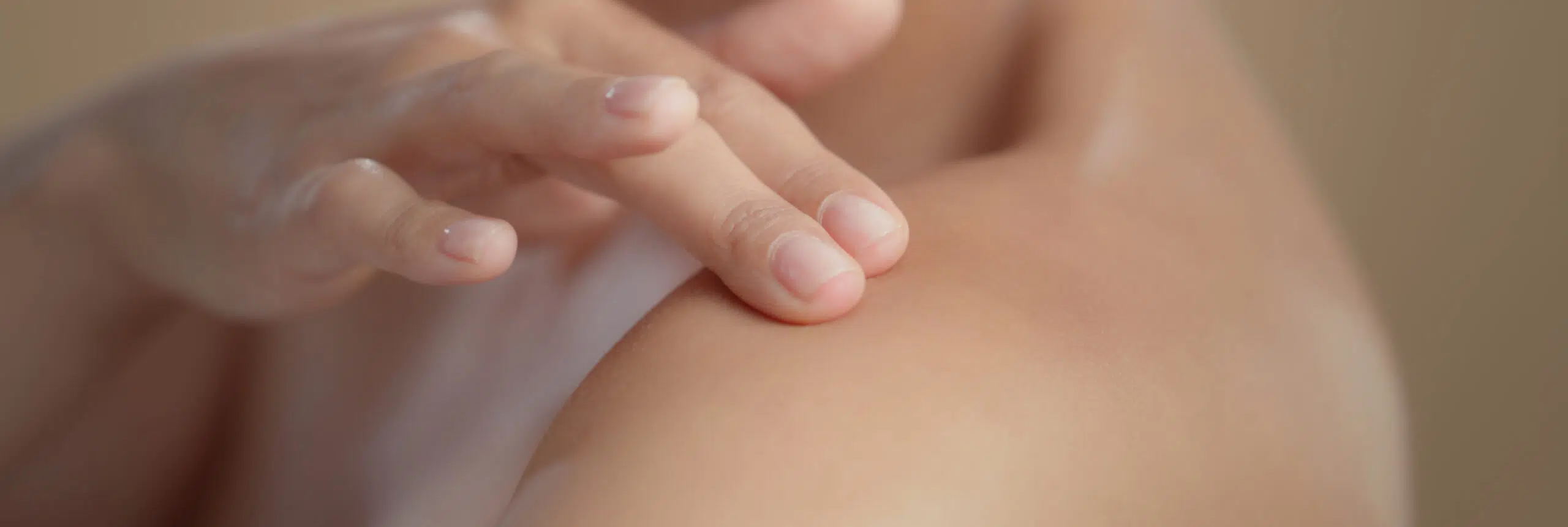Suivi post-opératoire chirurgie dermatologique pourquoi crucial | Anaderm | Paris